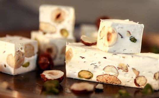 weißer Nougat