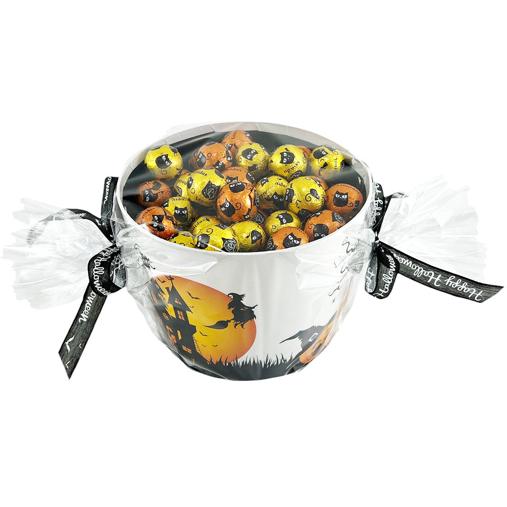 Halloween mandje balletjes ingepakt